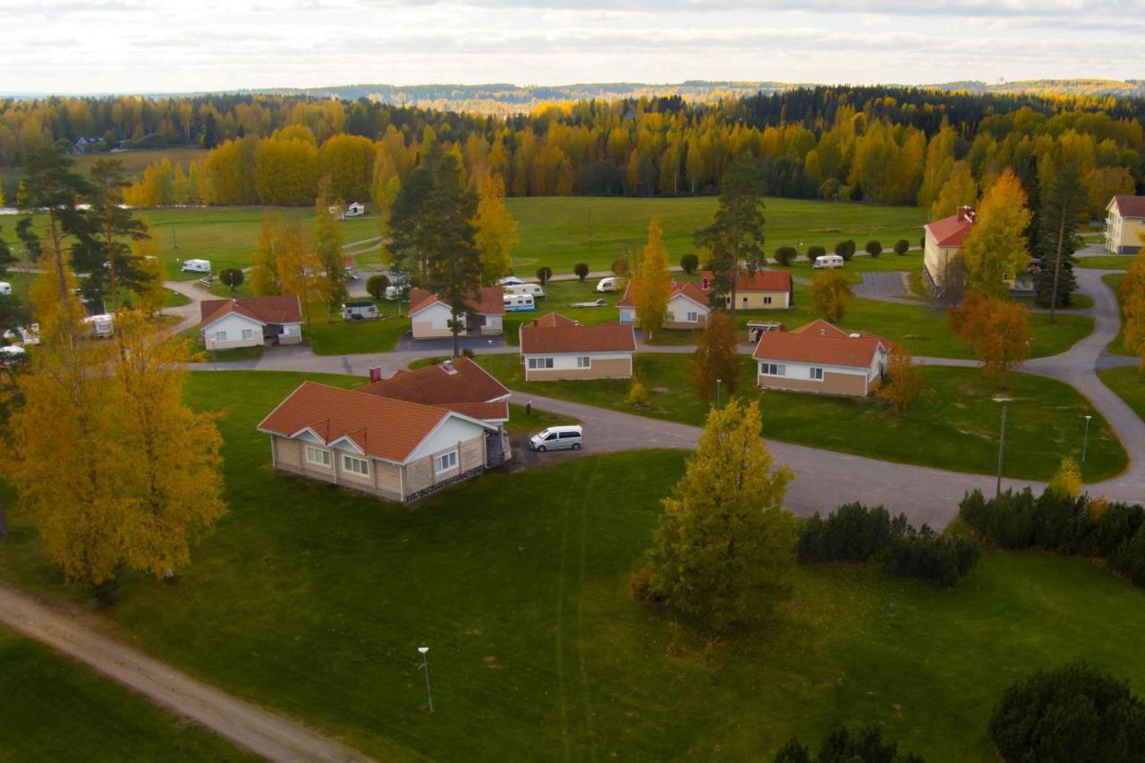 Ik Hotel & Camping Keuruu Eksteriør bilde